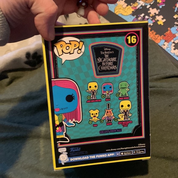 Disney nightmare before Christmas Sally pop funko neon figure ( 16 ) - Picture 3 of 6